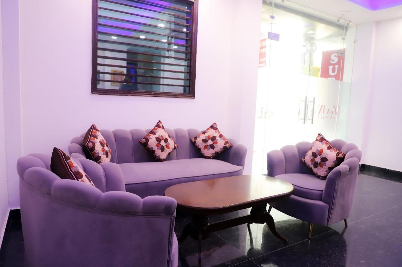 Surya International Bed & Breakfast New Delhi Bagian luar foto